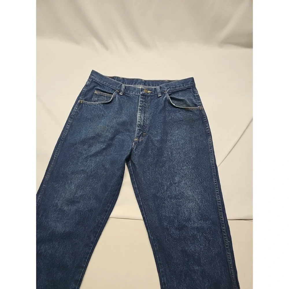 Wrangler rugged wear